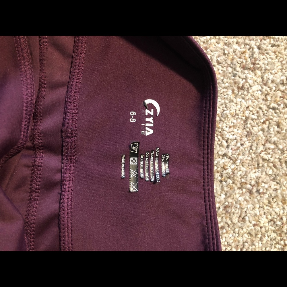 Zyia light and tights size 6-8